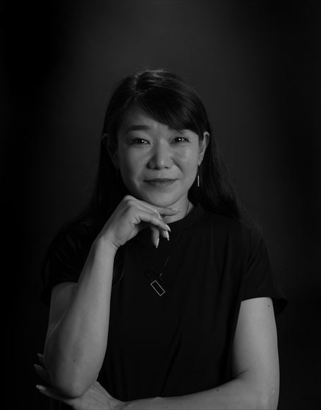 1HARUMISHIRAKAWA(本人)_R.jpg