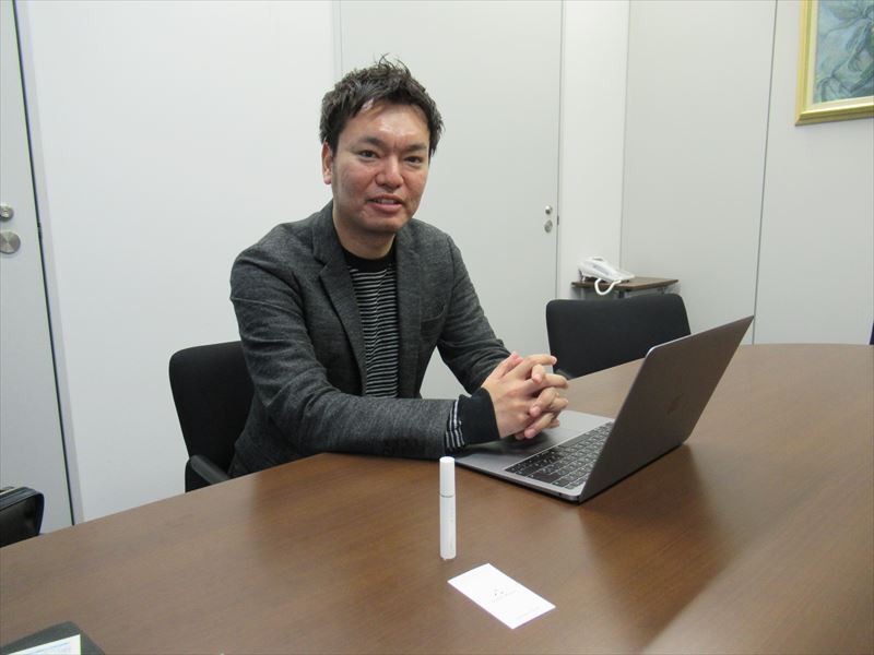 50 ⑨起業後に果敢に挑戦する太田社長_R.jpg